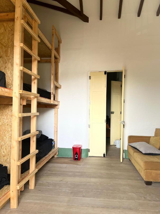 Hostal El Fin Del Afan Херико Екстериор снимка